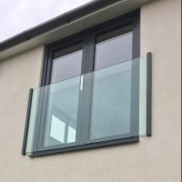 Skyforce juliet balcony - max glass span 2350mm