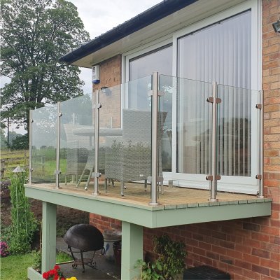 Glass balustrade post no handrail system - residential and light industrial use